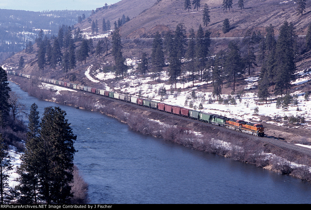 BNSF 1103